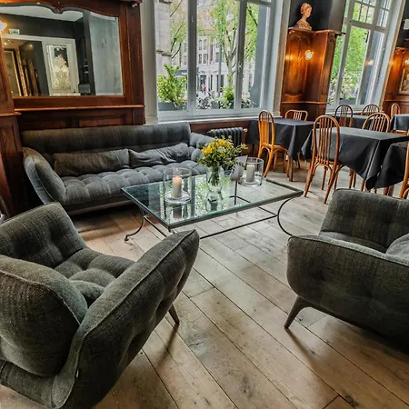 布鲁格勒酒店 3*