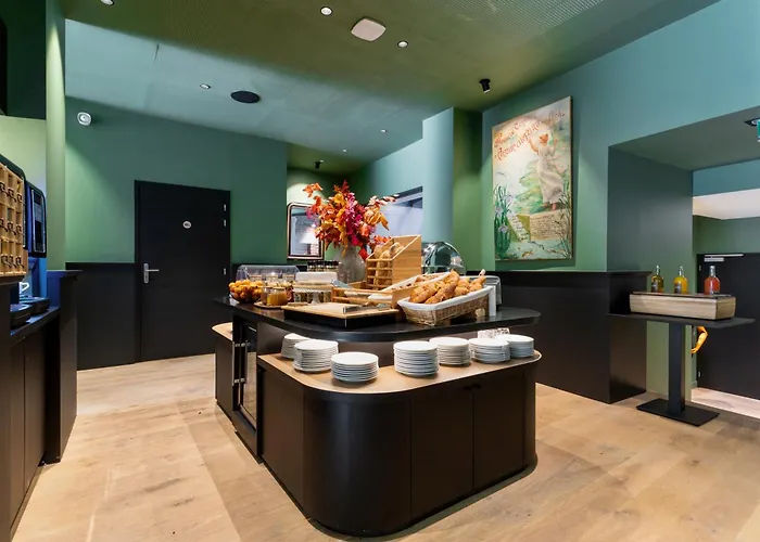 布鲁格勒酒店 3*