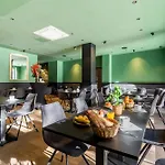 Brueghel Hotel 3*