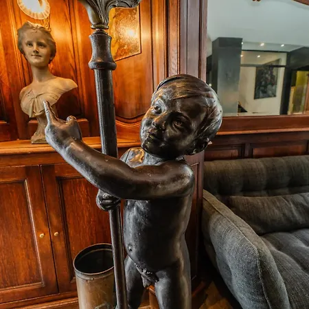 Brueghel מלון ליל