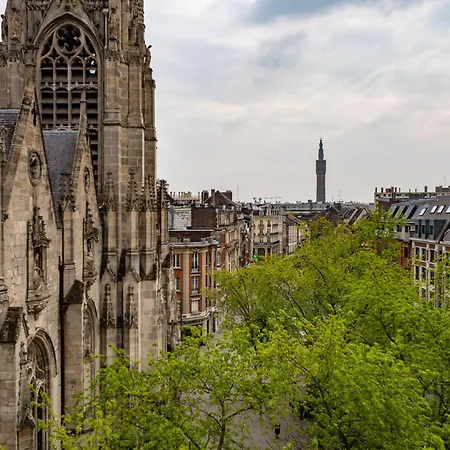 מלון Brueghel 3*