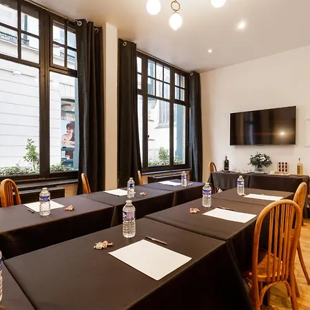 מלון Brueghel 3*