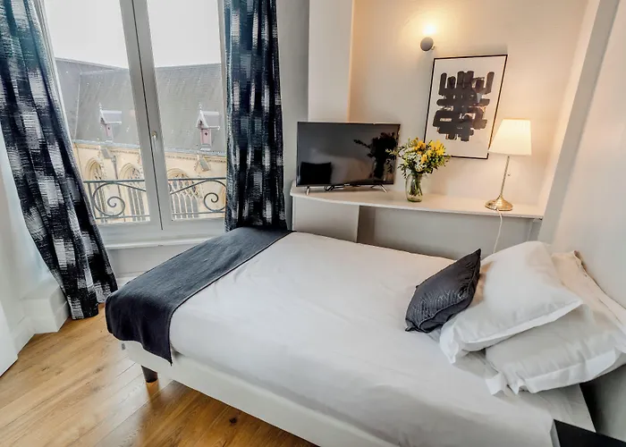 Hotel Brueghel Lille